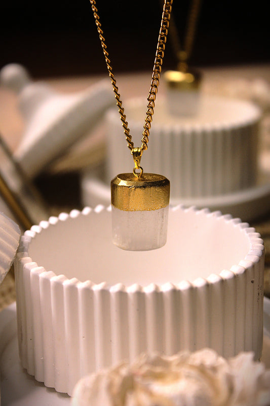 Selenite Tumble Pedant - Gold