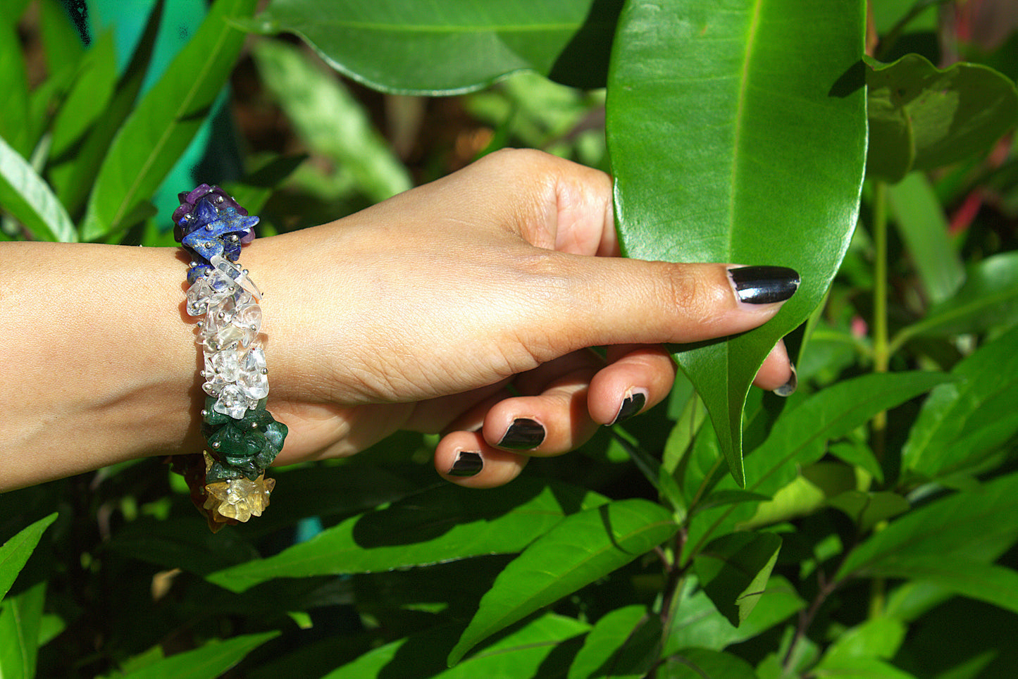 Woman's 7 Chakra Chip Bracelet with Free Selenite Tumble