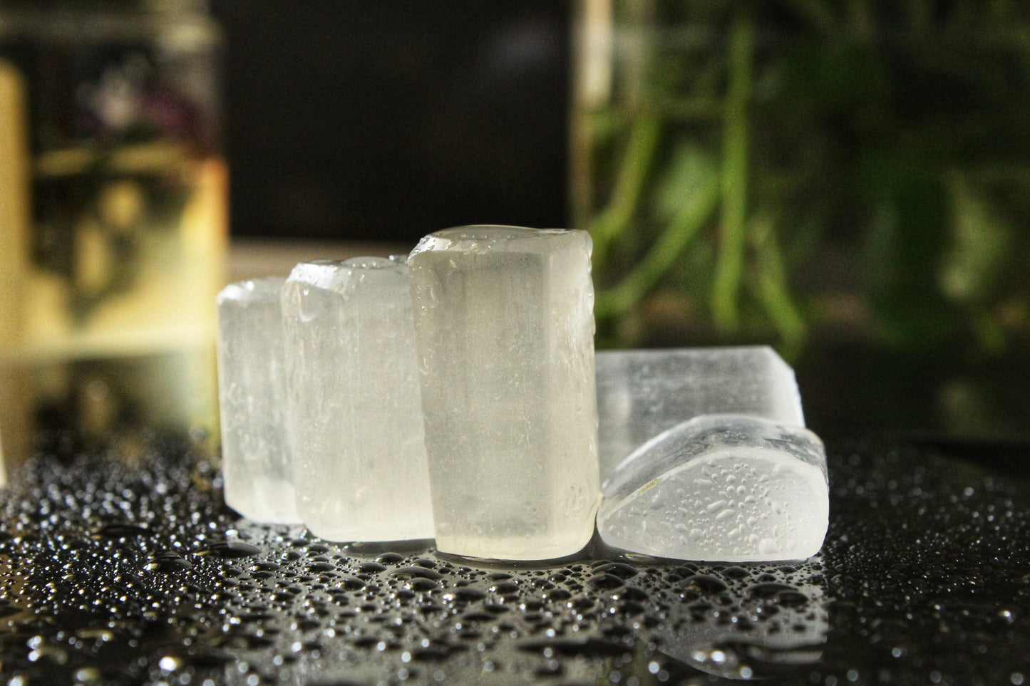 Howlite Bracelet with Free Selenite Tumble