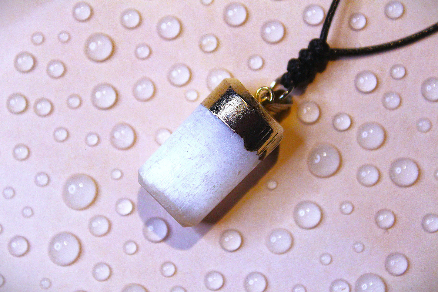 Selenite Tumble Pendant Silver with Free Selenite Tumble