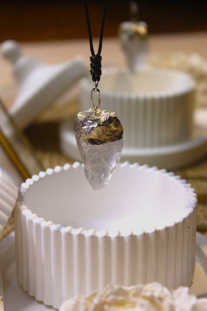 Clear Quarts Raw Stone Pendants Silver with free Selenite Tumble