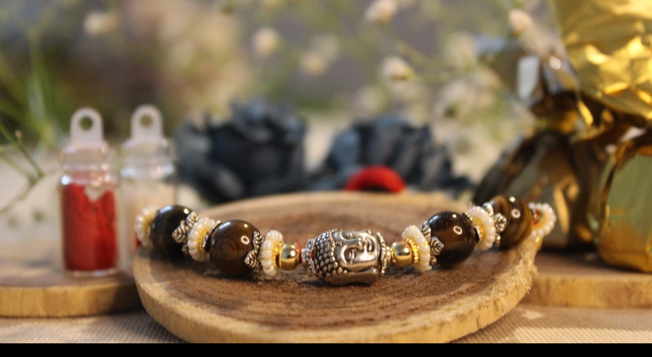 Tiger's Eye Rakhi Hamper