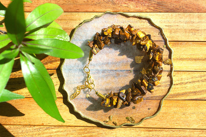 Women's Tiger's Eye Chips with Free Selenite Tumble