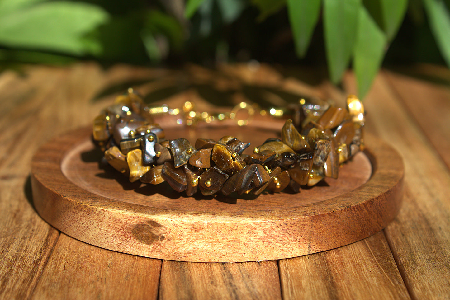 Women's Tiger's Eye Chips with Free Selenite Tumble