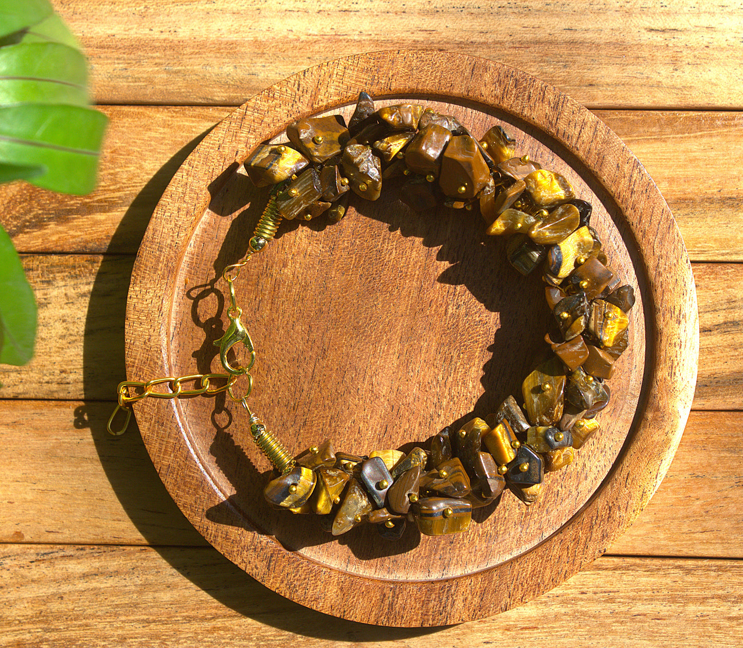 Women's Tiger's Eye Chips with Free Selenite Tumble