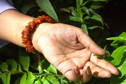 Women's Carnelian Chips Bracelet with Free Selenite Tumble
