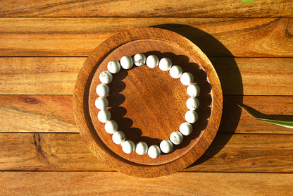 Howlite Bracelet with Free Selenite Tumble