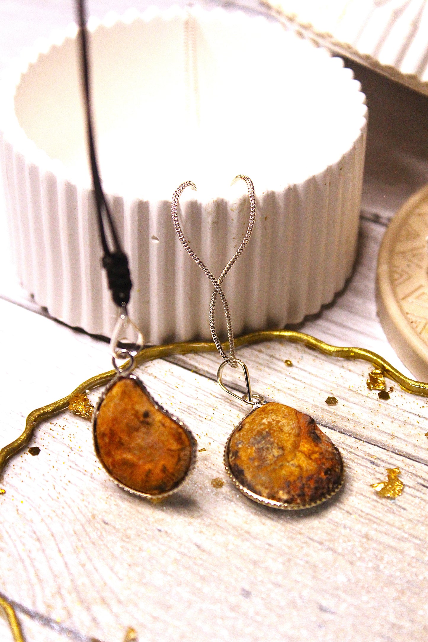 Amonite Couple Pendant